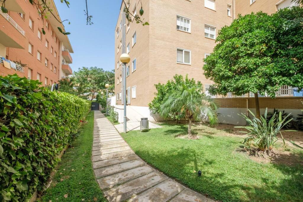 Apartamento En Complejo Residencial, Con Piscina. Salou Exterior photo